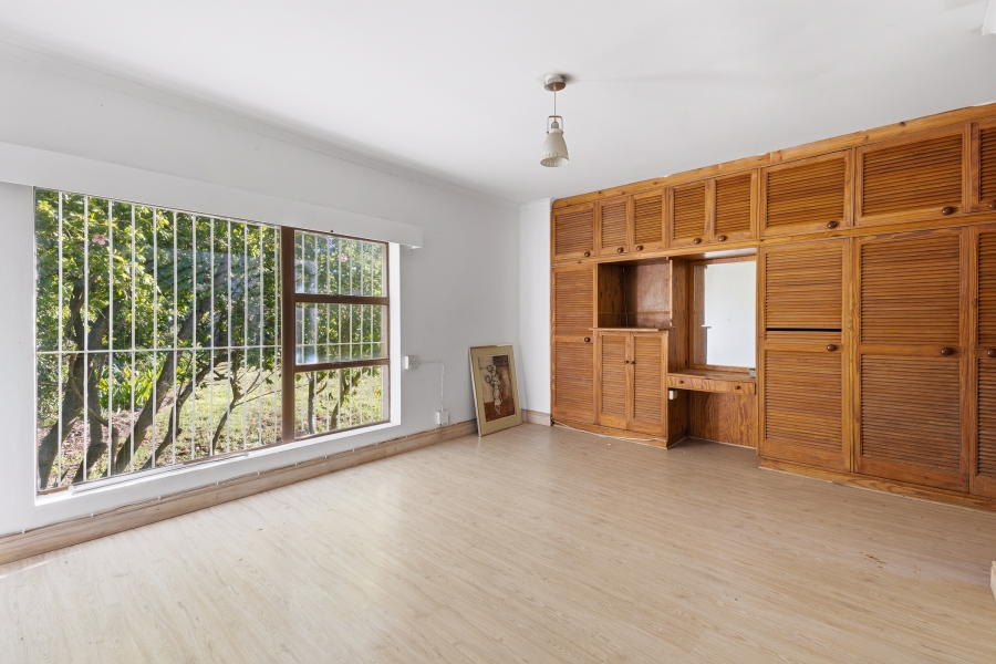 5 Bedroom Property for Sale in Pinelands Western Cape